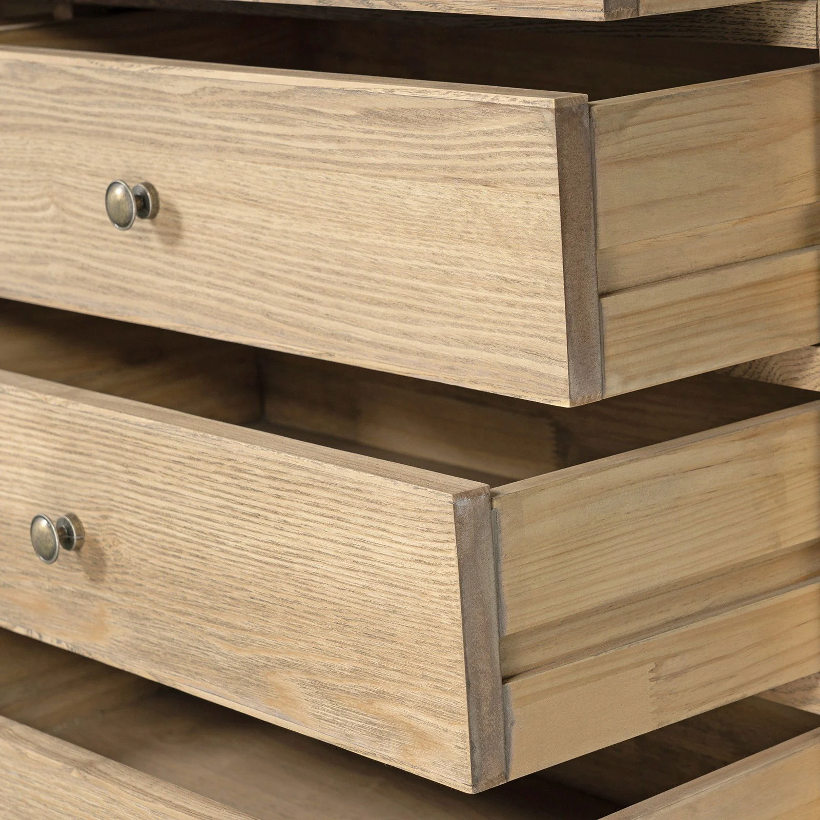 Hamptons Heritage 8-Drawer Tallboy Dresser - Image 42